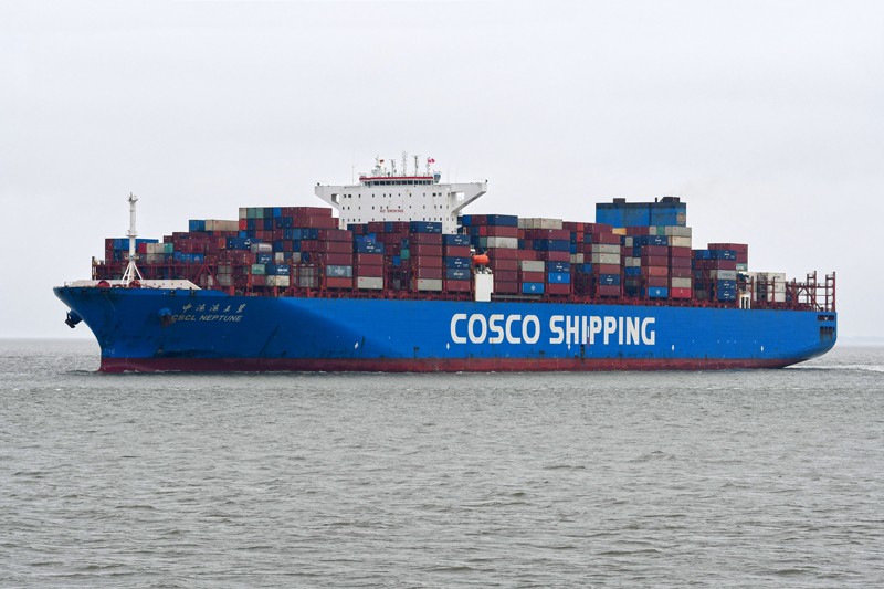 Transit: CSCL NEPTUNE         entering English South Coast at The Dover Strait