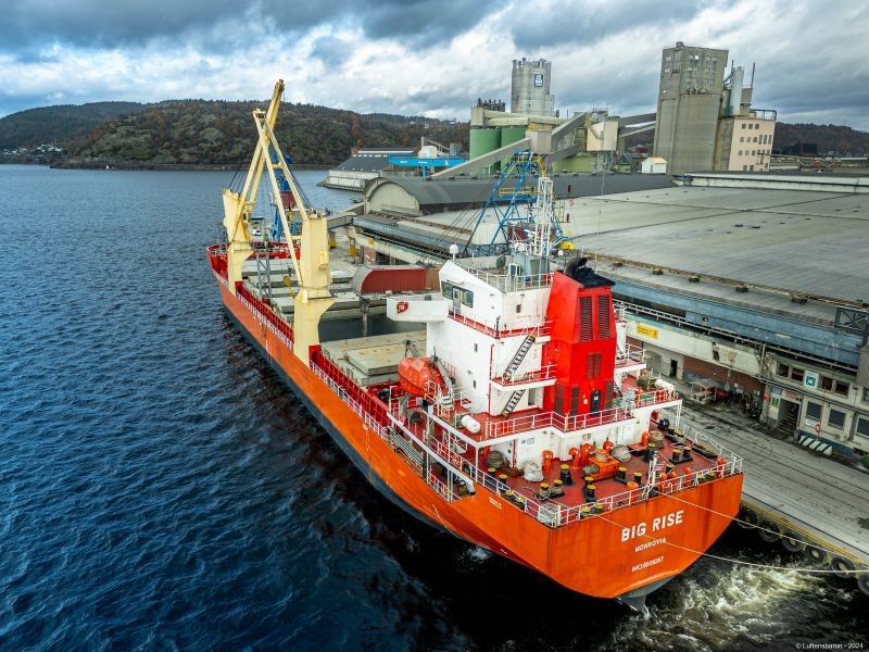  Celtic Sea - BIG RISE             transiting Celtic Sea
