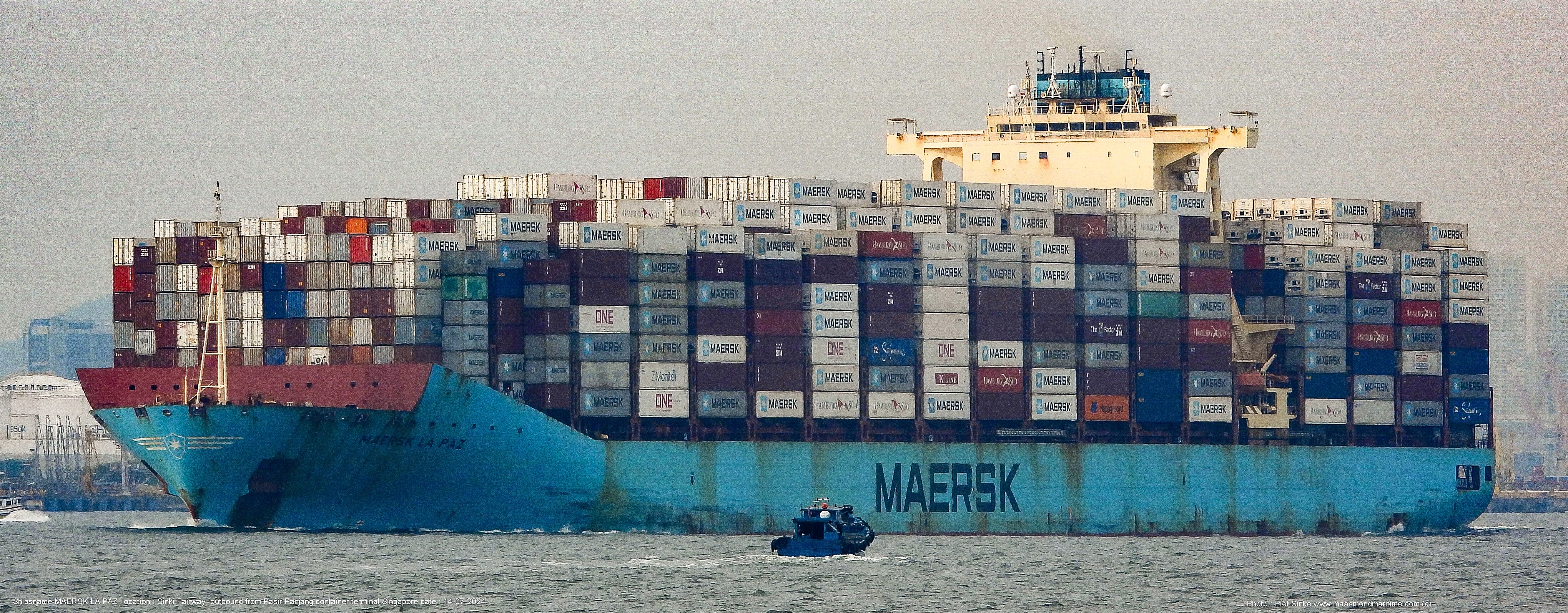 Transit: MAERSK LA PAZ        entering English South Coast at The Dover Strait