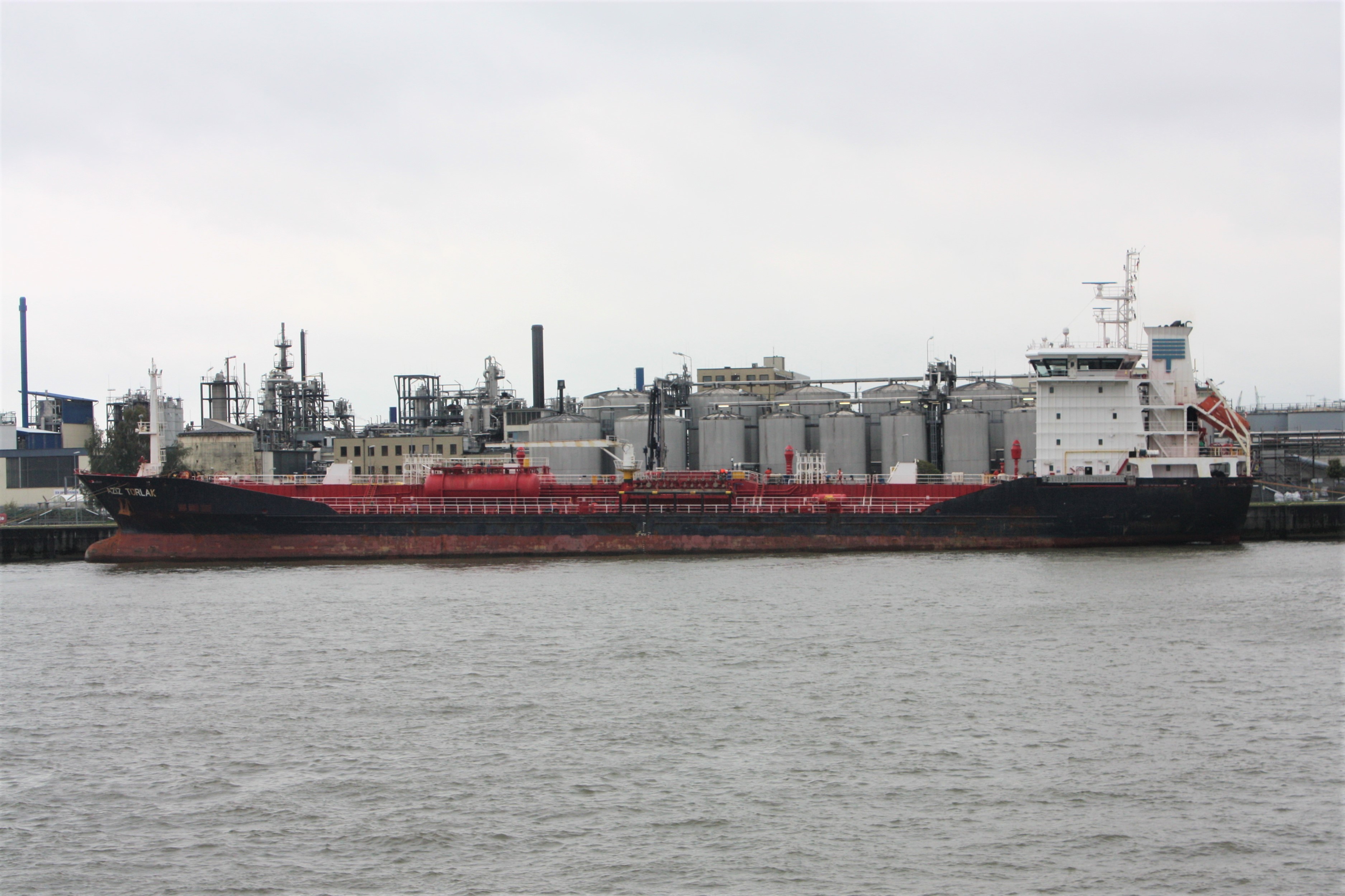 Transit: EFE                  entering English South Coast at The Dover Strait