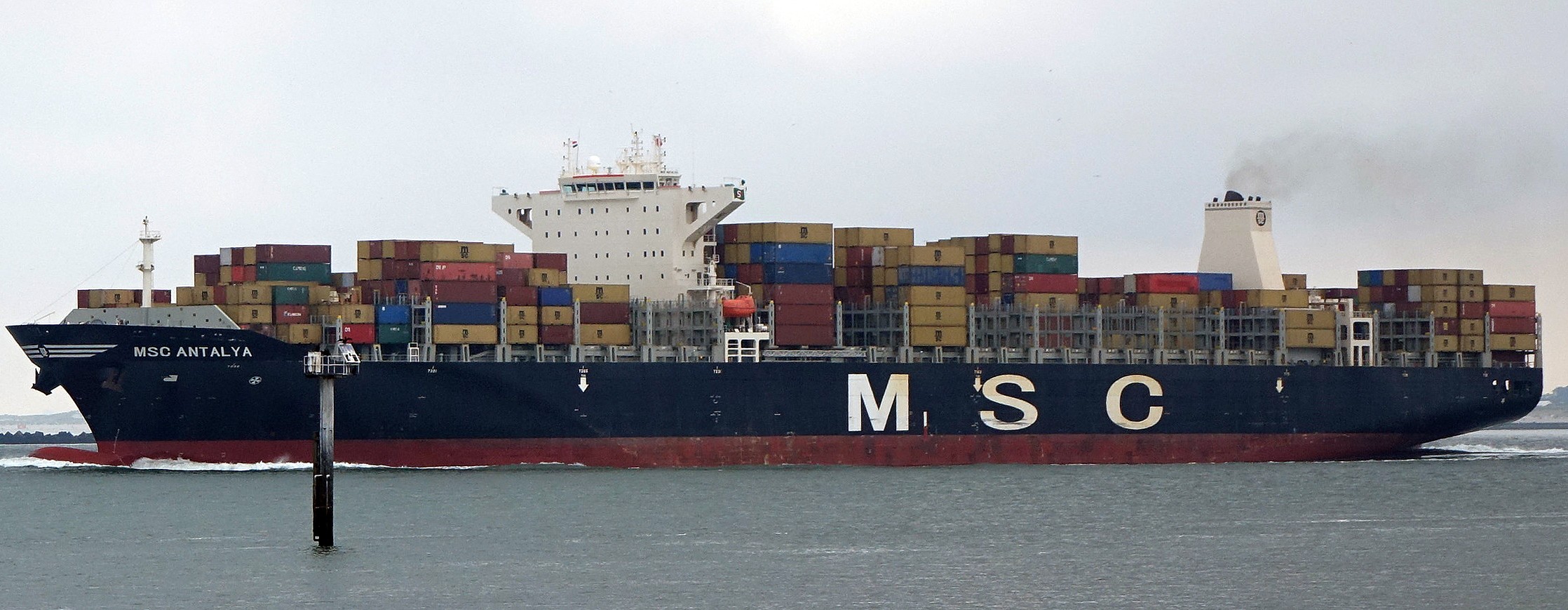 Transit: MSC LAGOS X          entering English South Coast at The Dover Strait