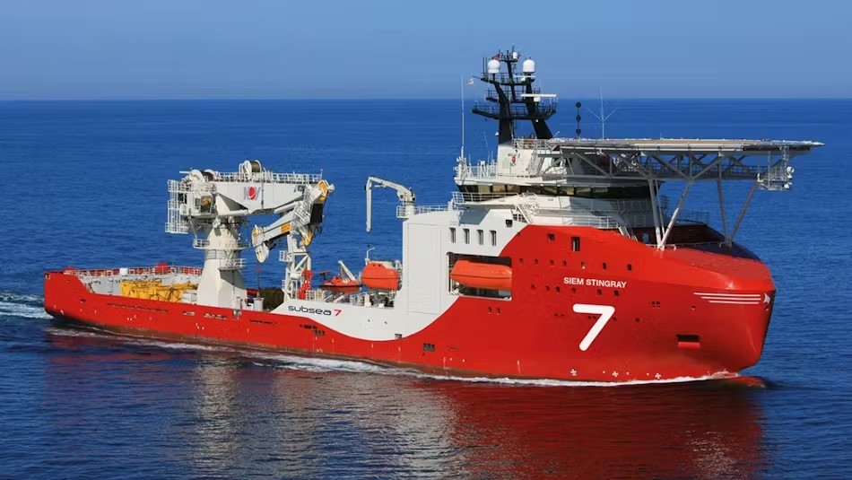  Scottish East Coast - SIEM STINGRAY transiting Aberdeenshire Coast