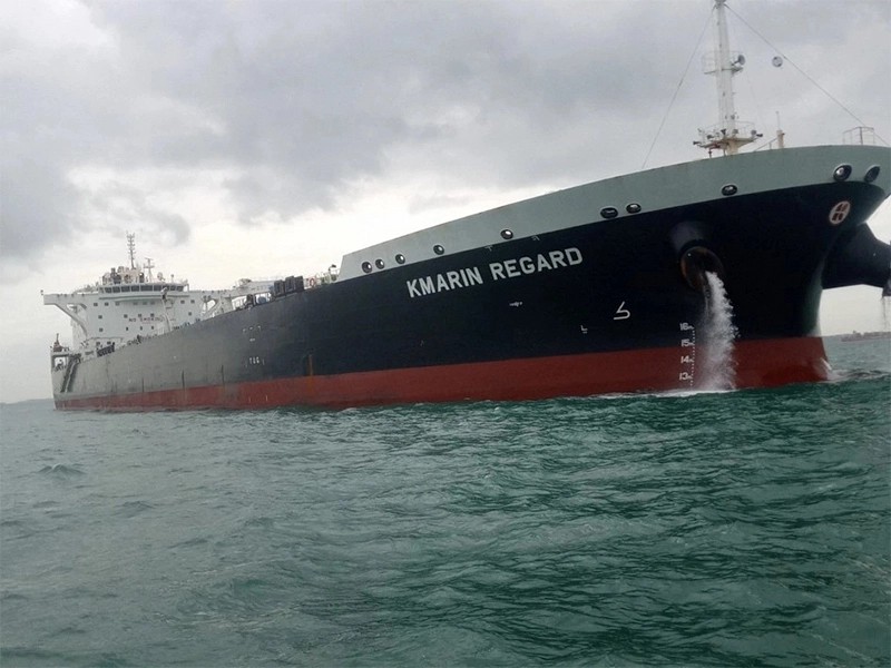 Transit: KMARIN REGARD entering English South Coast at The Dover Strait
