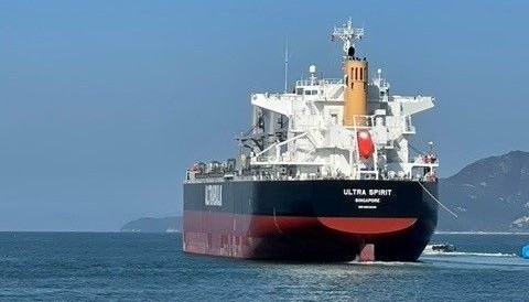  Scottish West Coast - ULTRA SPIRIT         transiting North Channel at Belfast