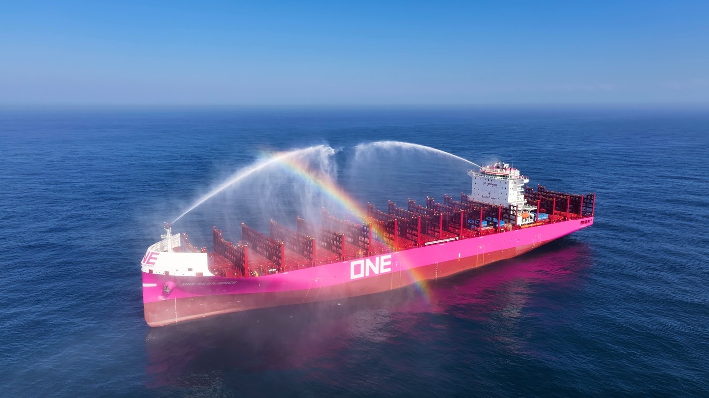 Thames Departure: ONE RESILIENCE      