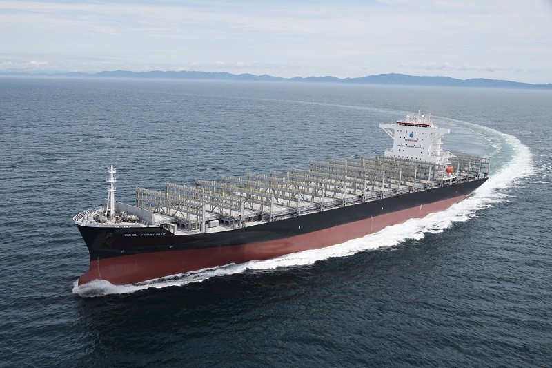 Southampton Arrival: OOCL VERACRUZ       