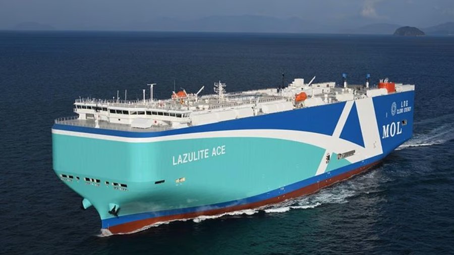 Transit: LAZULITE ACE         entering English South Coast at The Dover Strait