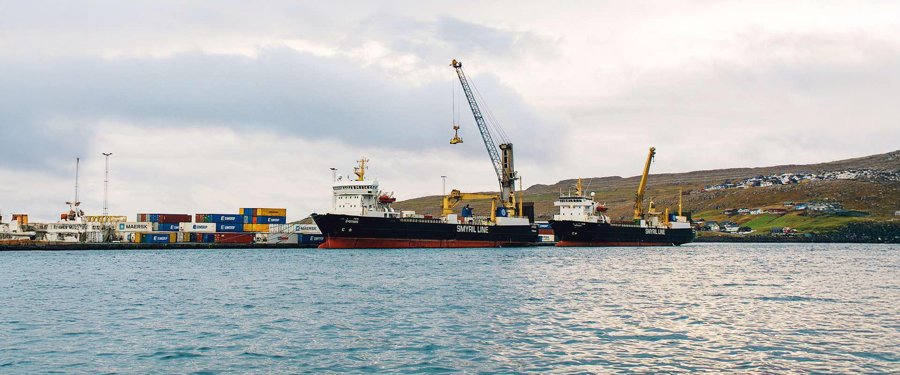  Scottish North Coast - LINK POLARIS transiting Thurso Coast