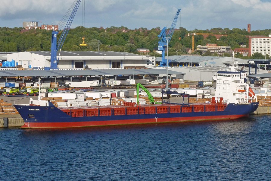 Transit: KRISTIINA            entering English South Coast at The Dover Strait