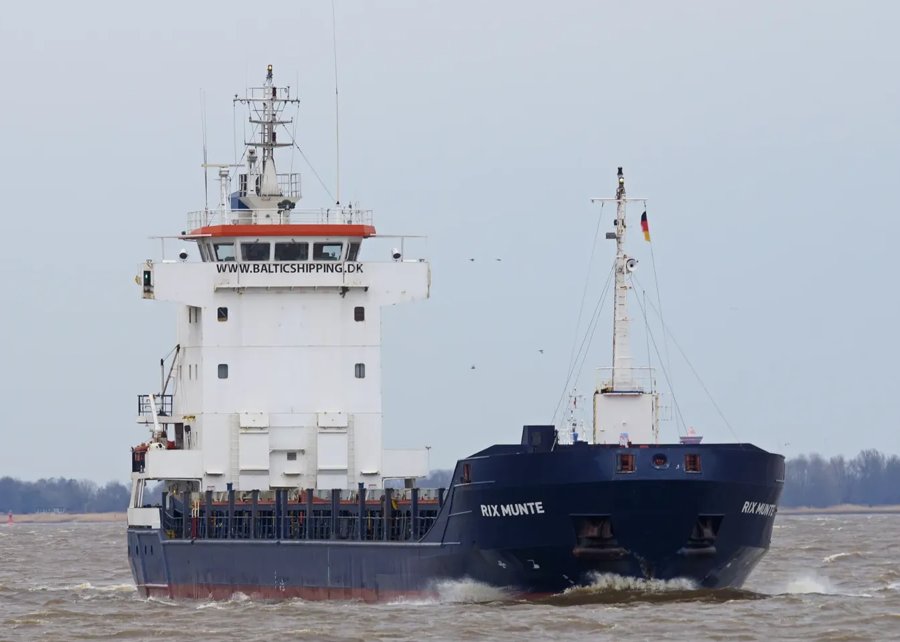 Transit: RIX MUNTE            entering English South Coast at The Dover Strait