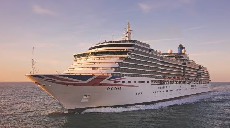 Transit: ARCADIA entering English South Coast at The Dover Strait