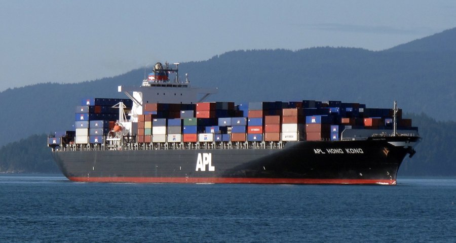 Photograph of the Container Ship: PORTO GERMENO        (IMO: 9260902). Documented in UK and Regional Shipping Movements.
