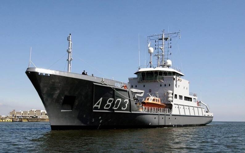 Name Record Updated: SURVEY VESSEL LUYMES -> HNLMS LUYMES