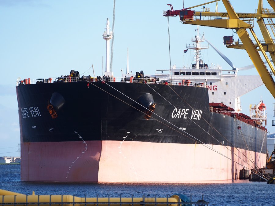 Transit: SEACON OCEANIA       entering English South Coast at The Dover Strait