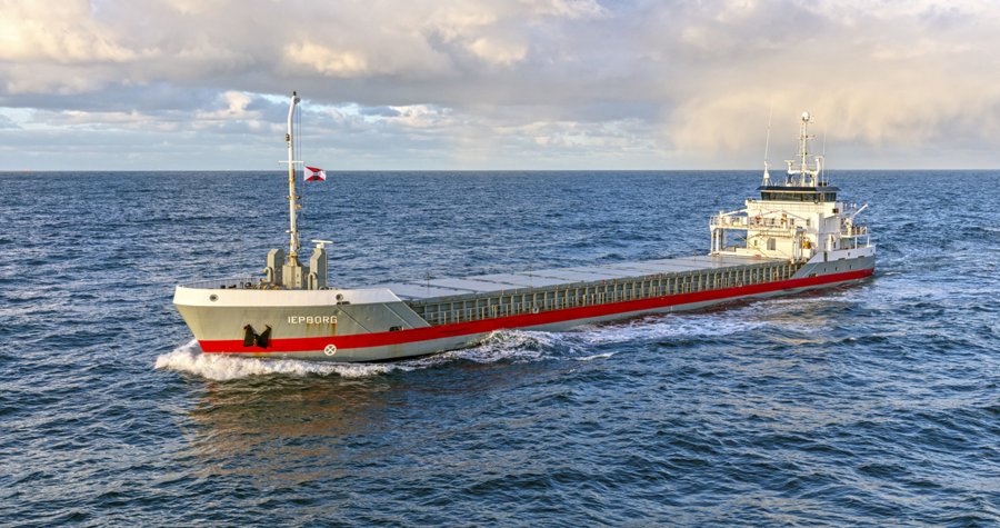  Scottish West Coast - IEPBORG transiting North Channel at Belfast