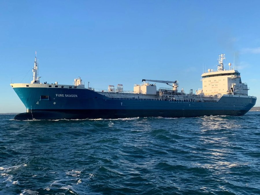 Thames Departure: FURE SKAGEN
