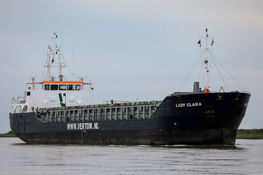 Medway Arrival: LADY CLARA          