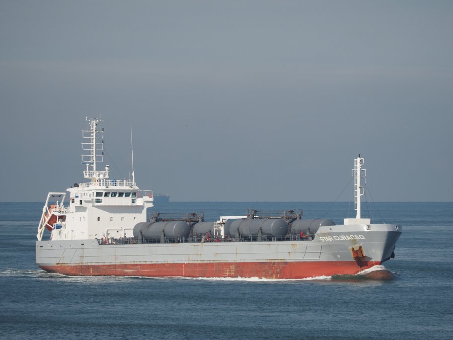 Transit: STAR CURACAO         entering English South Coast at The Dover Strait
