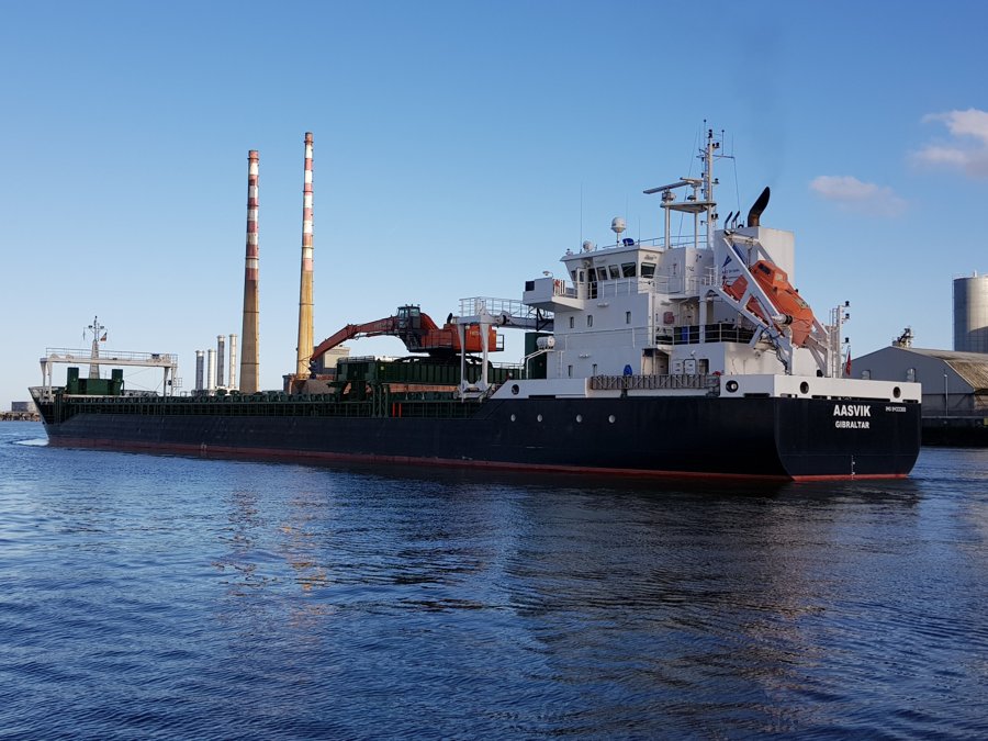  Scottish North Coast - AASVIK               transiting Pentland Firth