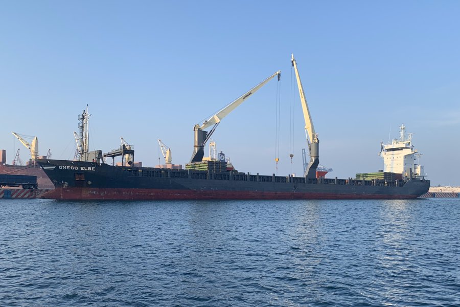  Scottish North Coast - ONEGO ELBE transiting Pentland Firth