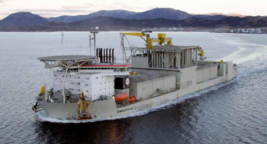  Scottish West Coast - SIMON STEVIN transiting Sea of the Hebrides