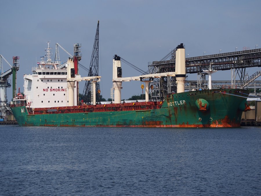  Celtic Sea - MOTTLER              transiting Celtic Sea