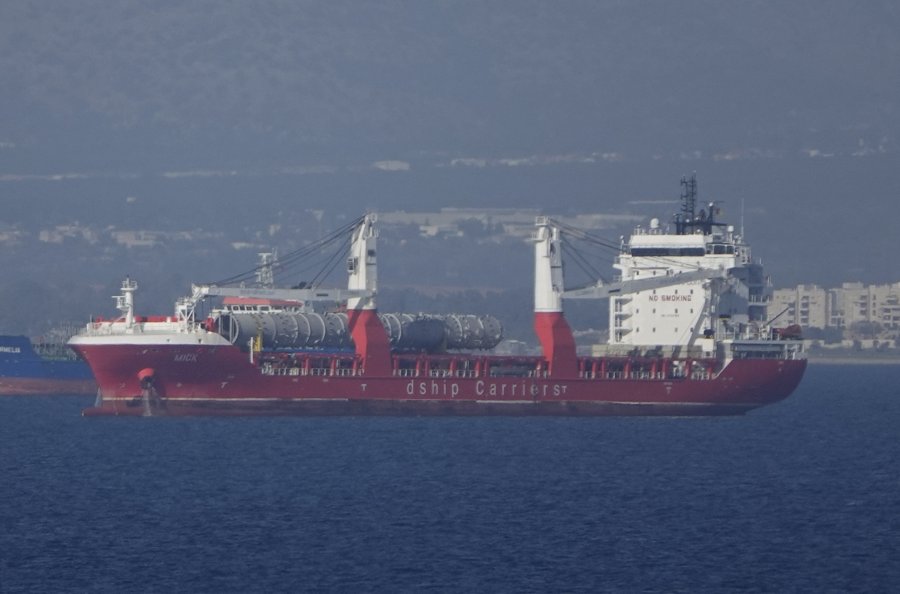 Transit: MICK                 entering English South Coast at The Dover Strait