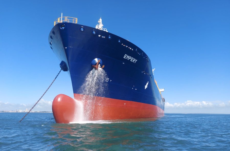 Transit: EMPERY               entering English South Coast at The Dover Strait