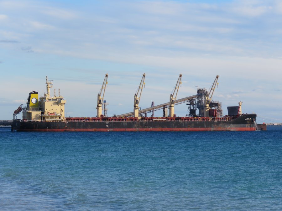 Transit: REGINA S             entering English South Coast at The Dover Strait