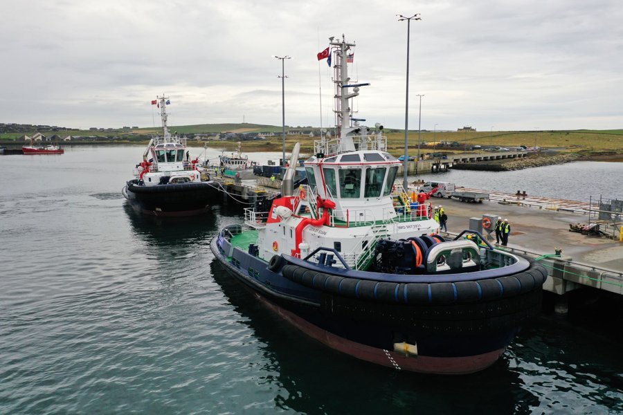  Scottish East Coast - THOR OF SCAPA        transiting John O'Groats Approach