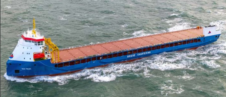 Transit: ECO TRINITY          entering English South Coast at The Dover Strait