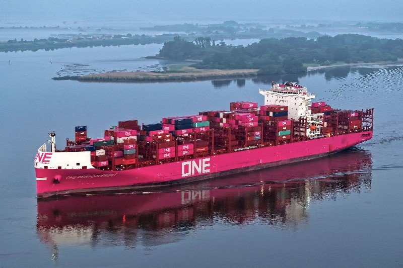  Celtic Sea - ONE REINFORCEMENT    transiting Celtic Sea